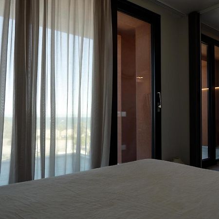 Piccola Maesta' Boutique Rooms ชิวิตาโนวา มาร์เค ภายนอก รูปภาพ