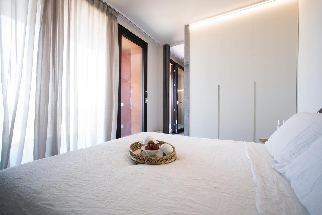 Piccola Maesta' Boutique Rooms ชิวิตาโนวา มาร์เค ภายนอก รูปภาพ