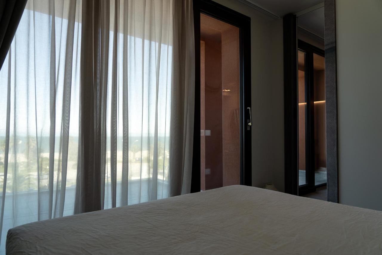 Piccola Maesta' Boutique Rooms ชิวิตาโนวา มาร์เค ภายนอก รูปภาพ
