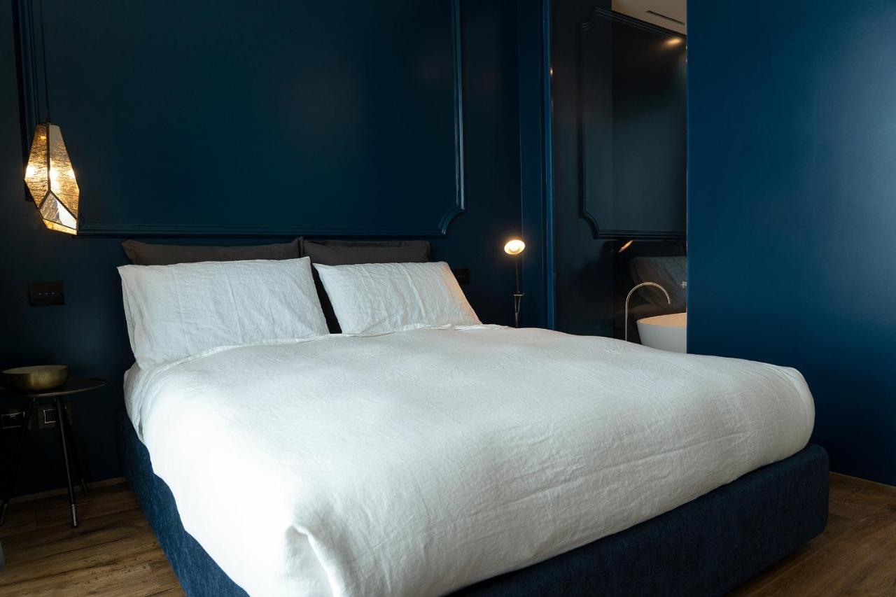 Piccola Maesta' Boutique Rooms ชิวิตาโนวา มาร์เค ภายนอก รูปภาพ